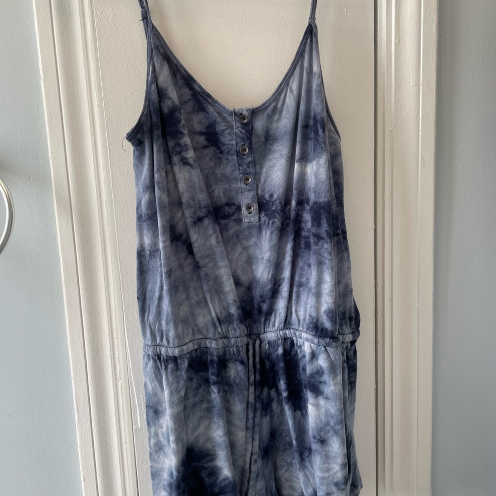 Aero Tie Dye Shorts Romper - Picture 3 of 6